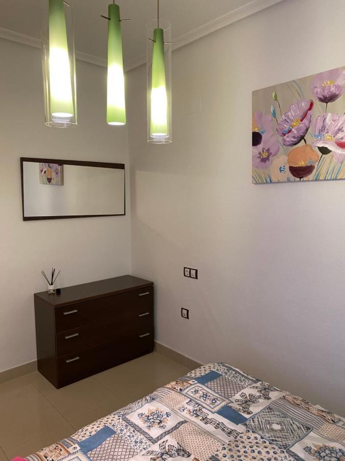 Nice Apartment With Terrace On The Los Locos Beach Torrevieja Exterior foto